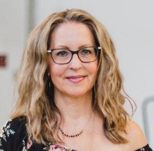 Meet your Posher, Pamela